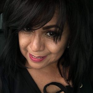 Meet your Posher, Brenda